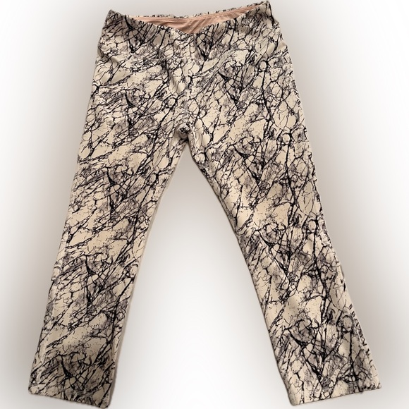 Three capri leggings !! - Picture 4 of 6